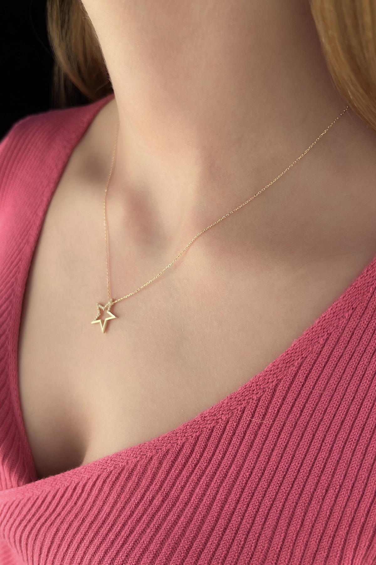 14K Gold Stone Star Necklace