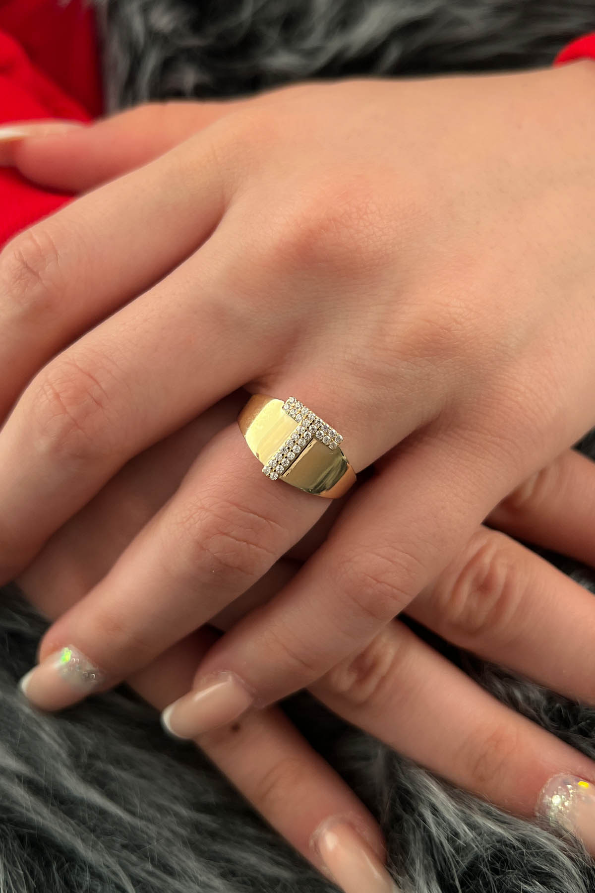 14K Gold Stone T Initial Ring