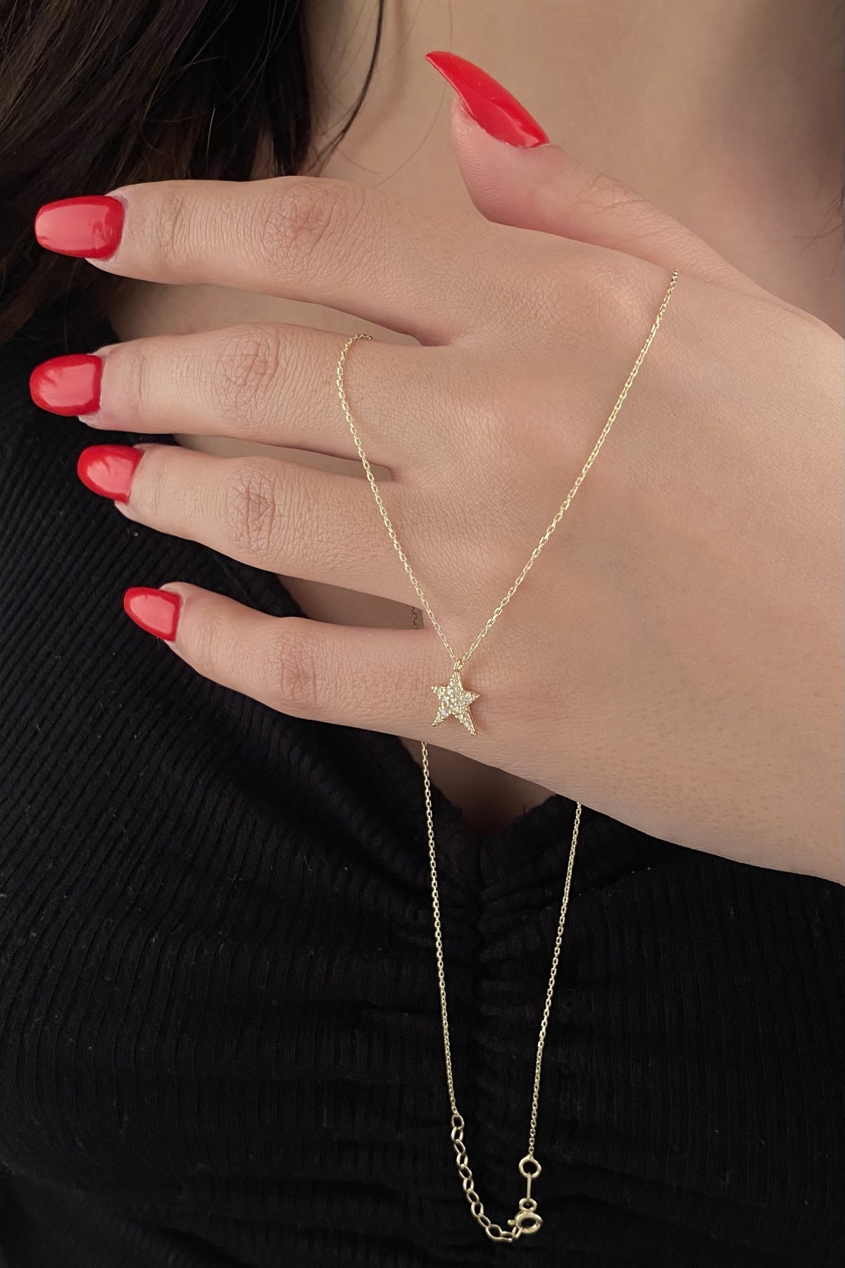 14K Gold Stone Tailed Star Necklace
