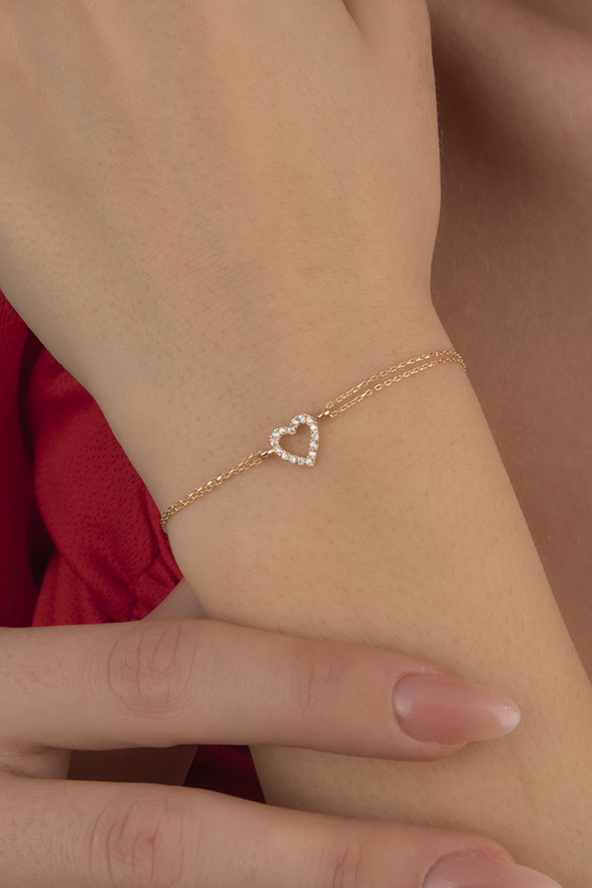 14K Gold Stoned Heart Shape Bracelet