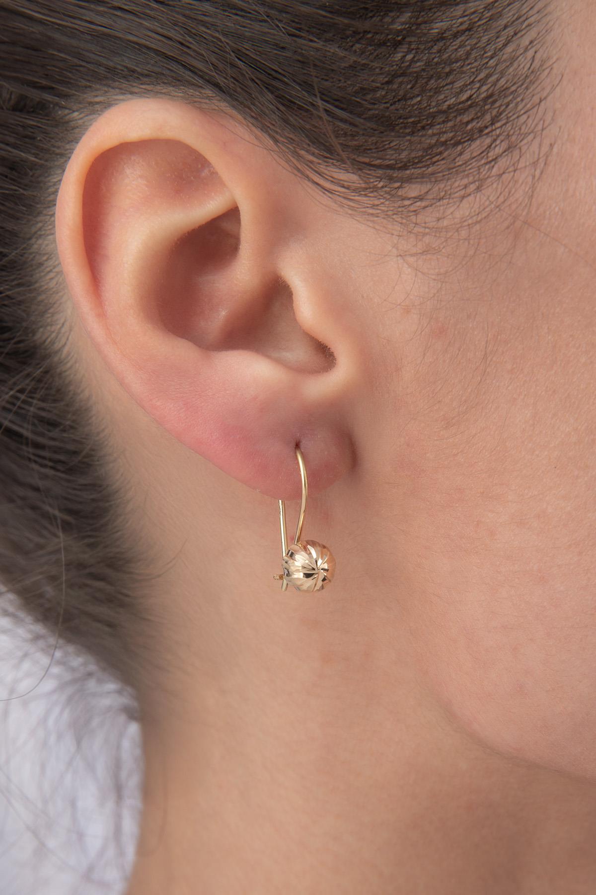 14K Gold Straight Patterned Euroball Earrings ( Small )
