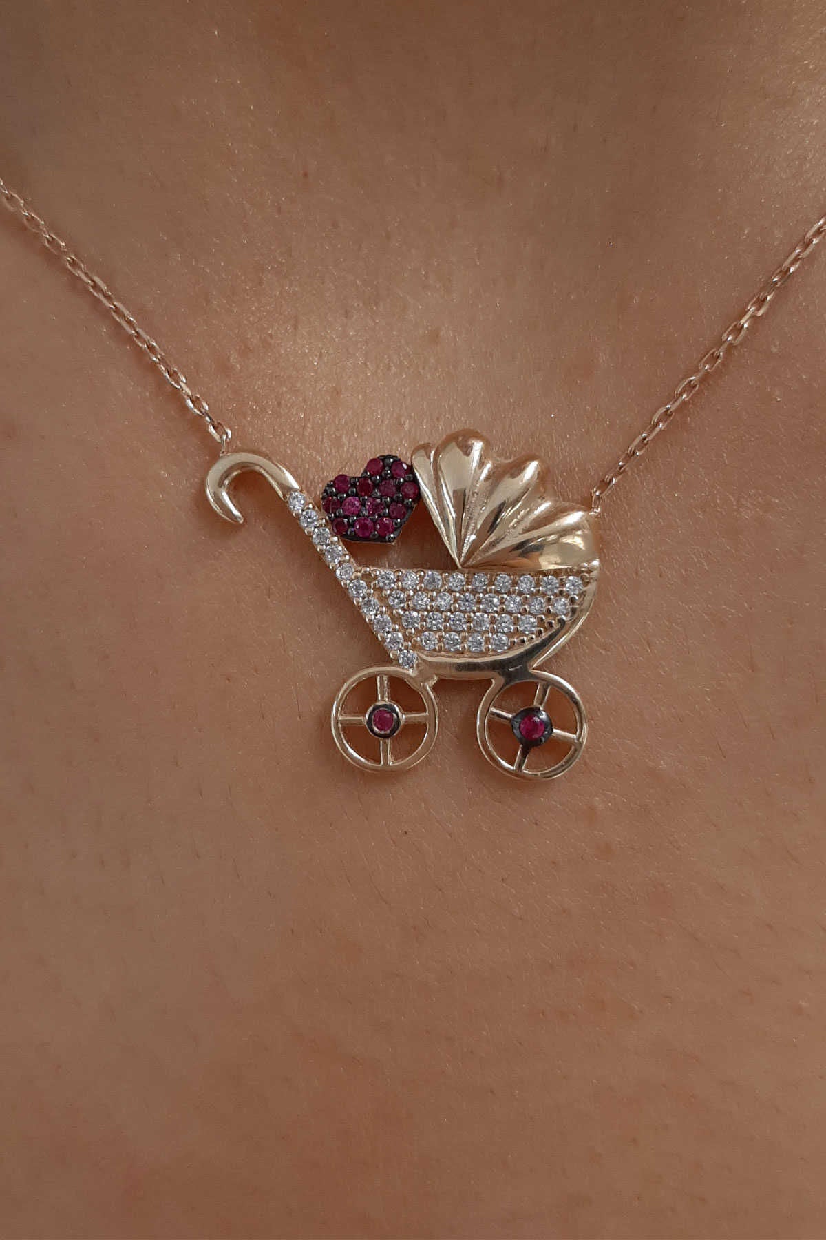 14K Gold Stroller Shape Necklace