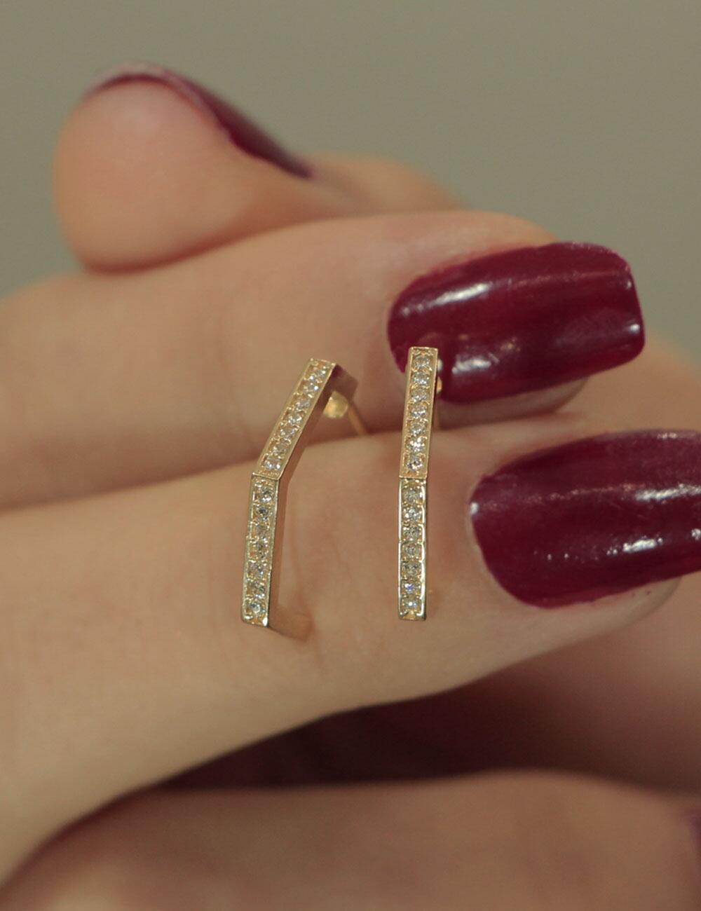 14K Gold Stud Fine Pentagon Earrings