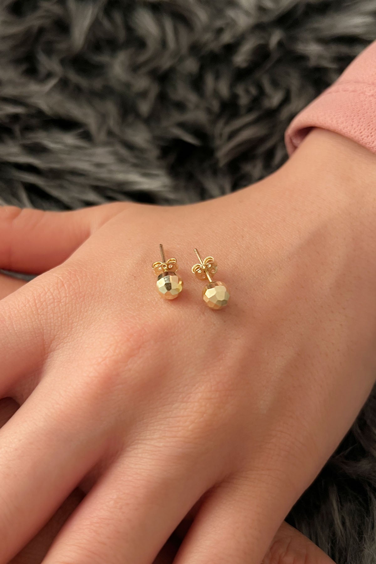 14K Gold Stud Patterned Medium Ball Earrings