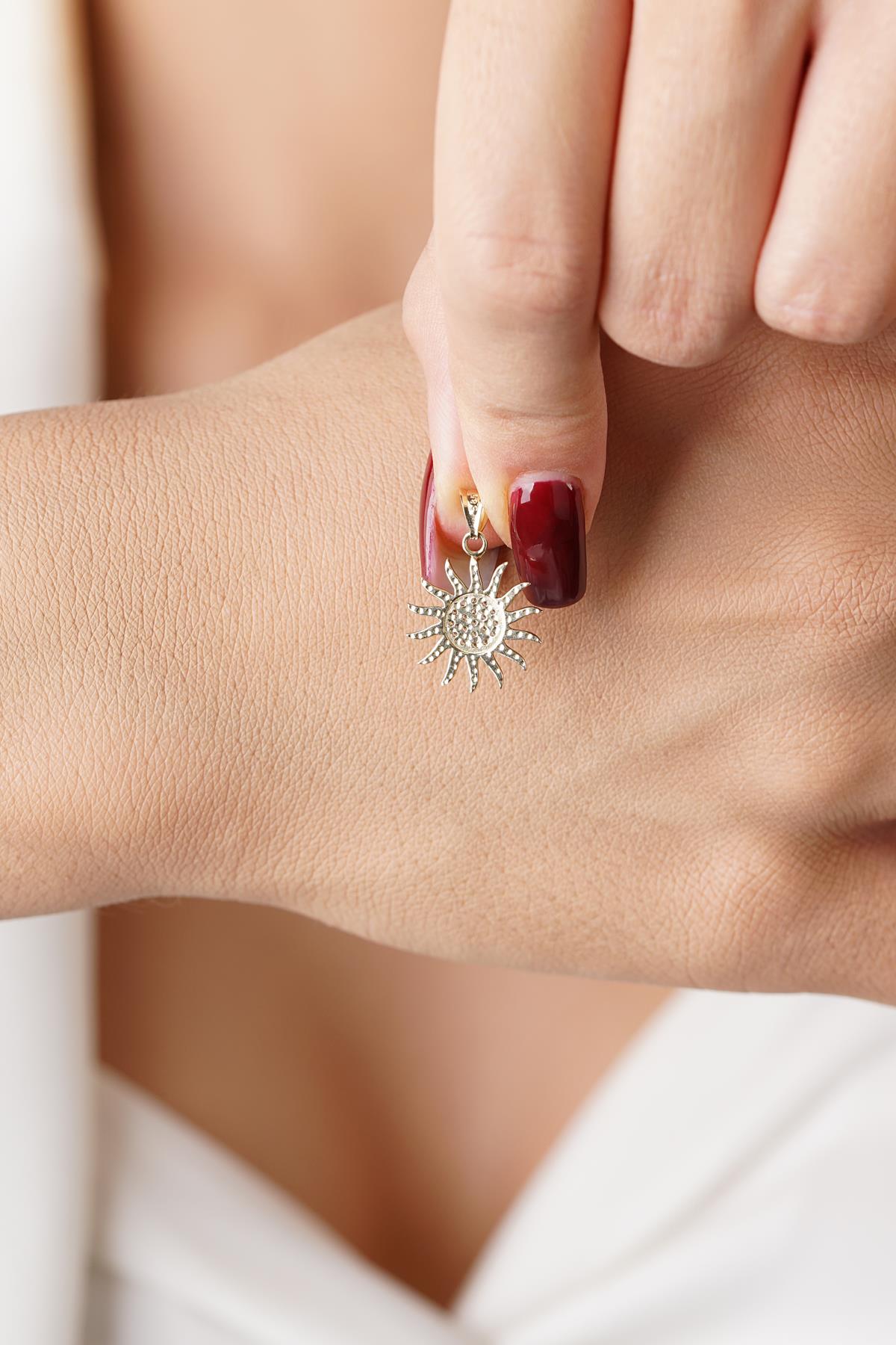 14K Gold Sun Pendant