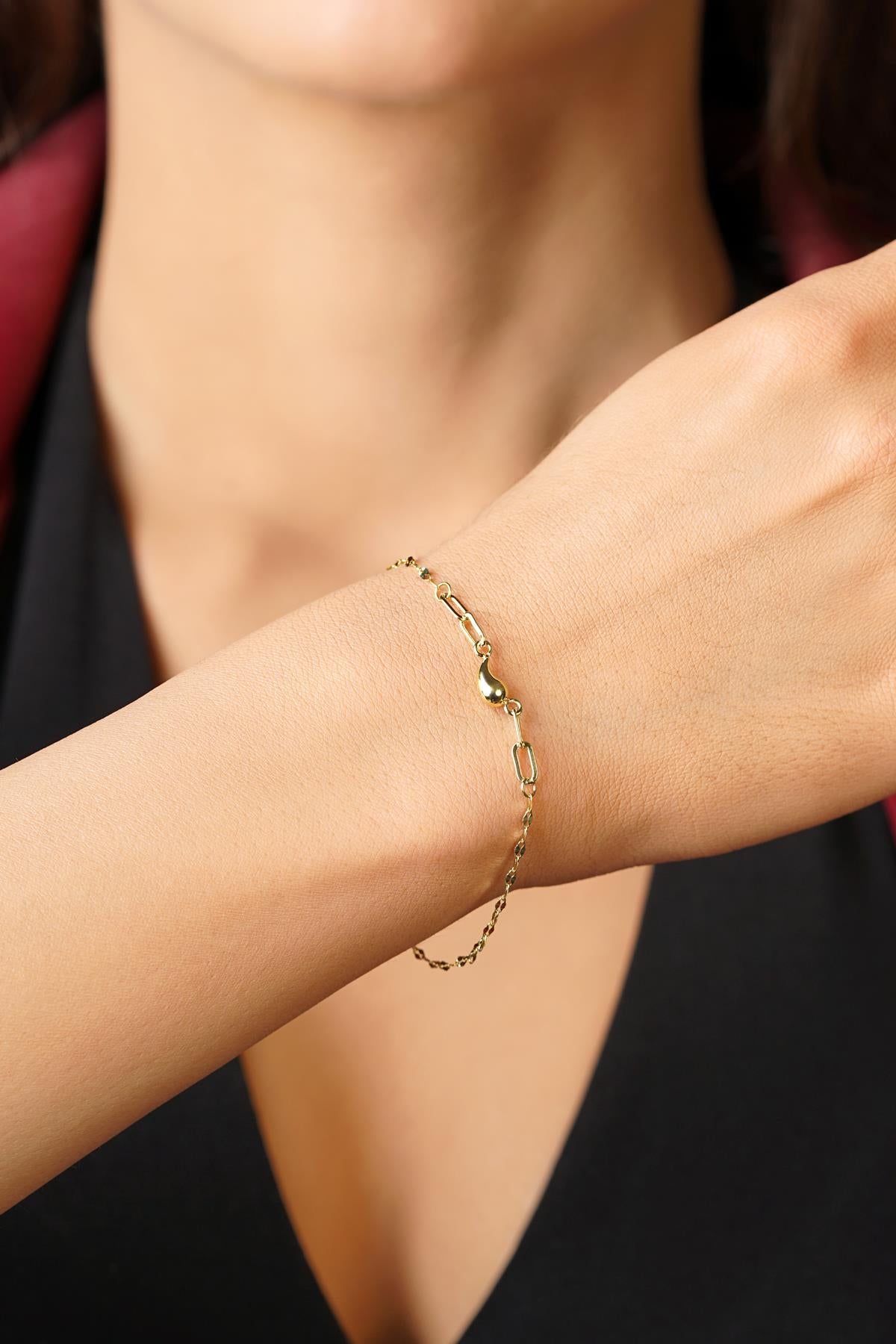 14K Gold Teardrop Charm Mirror Bracelet
