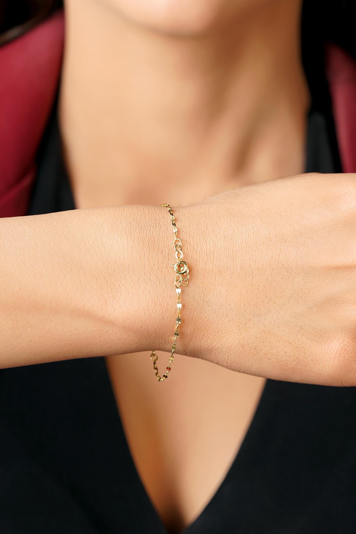 14K Gold Teardrop Charm Mirror Bracelet