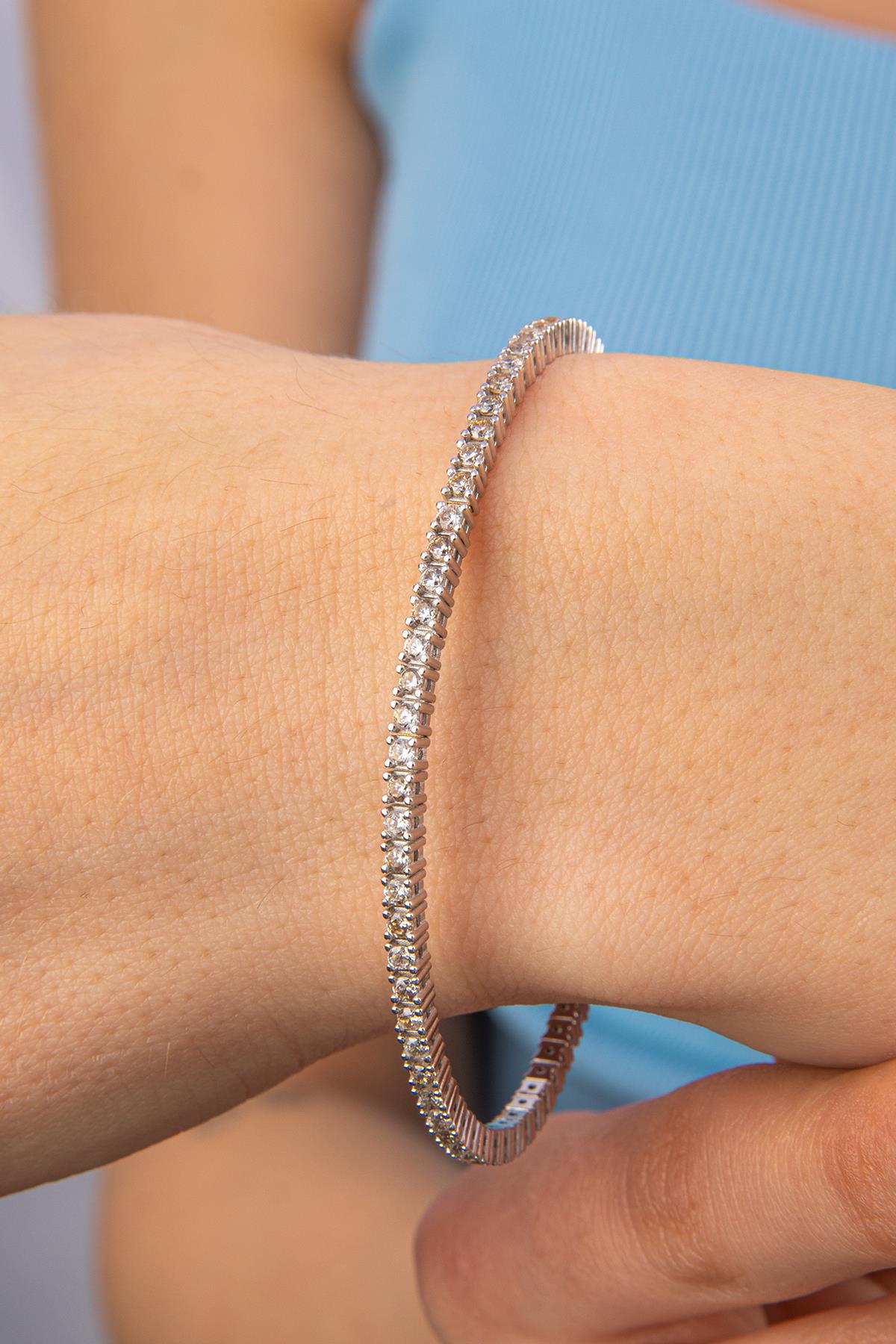 14K Gold Tennis Bangle