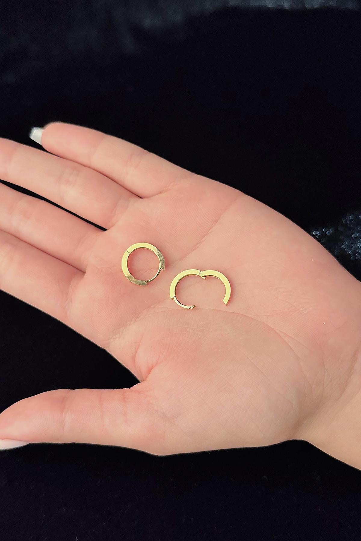 14K Gold Thick Flat Huggie Hoop Earrings