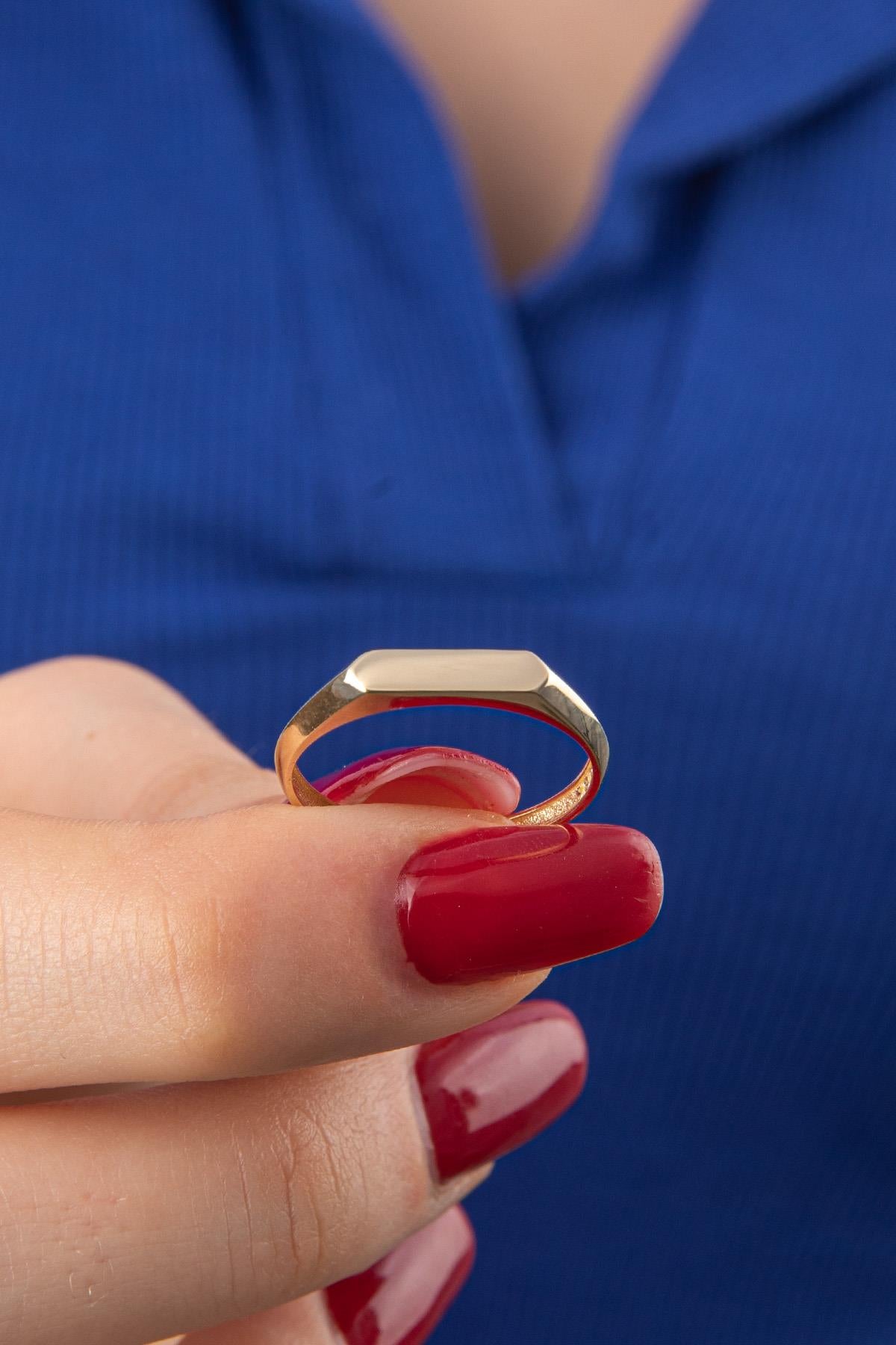 14K Gold Thick Rectangular Bar Signet Ring