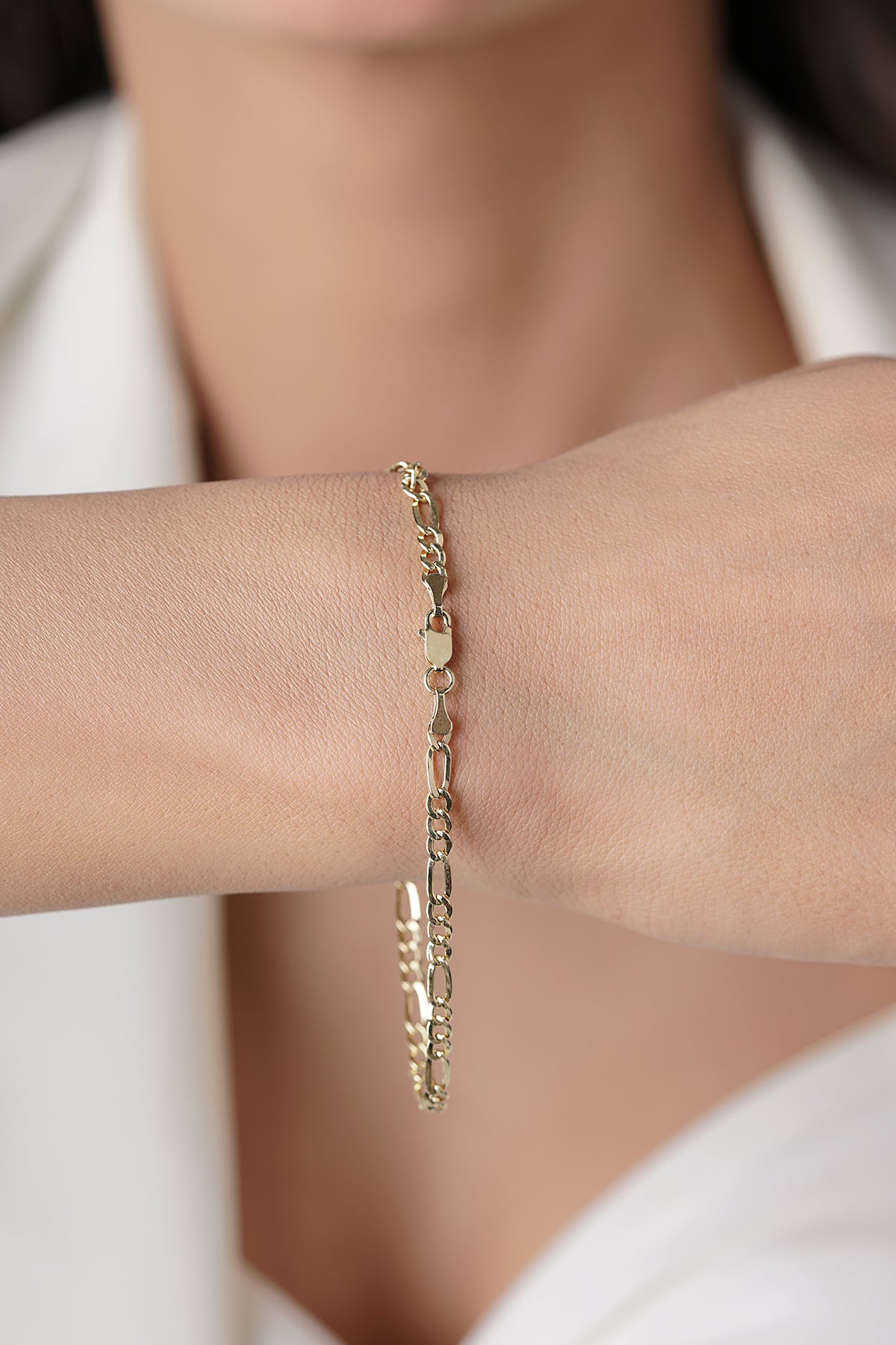 14K Gold Thin Figaro Bracelet