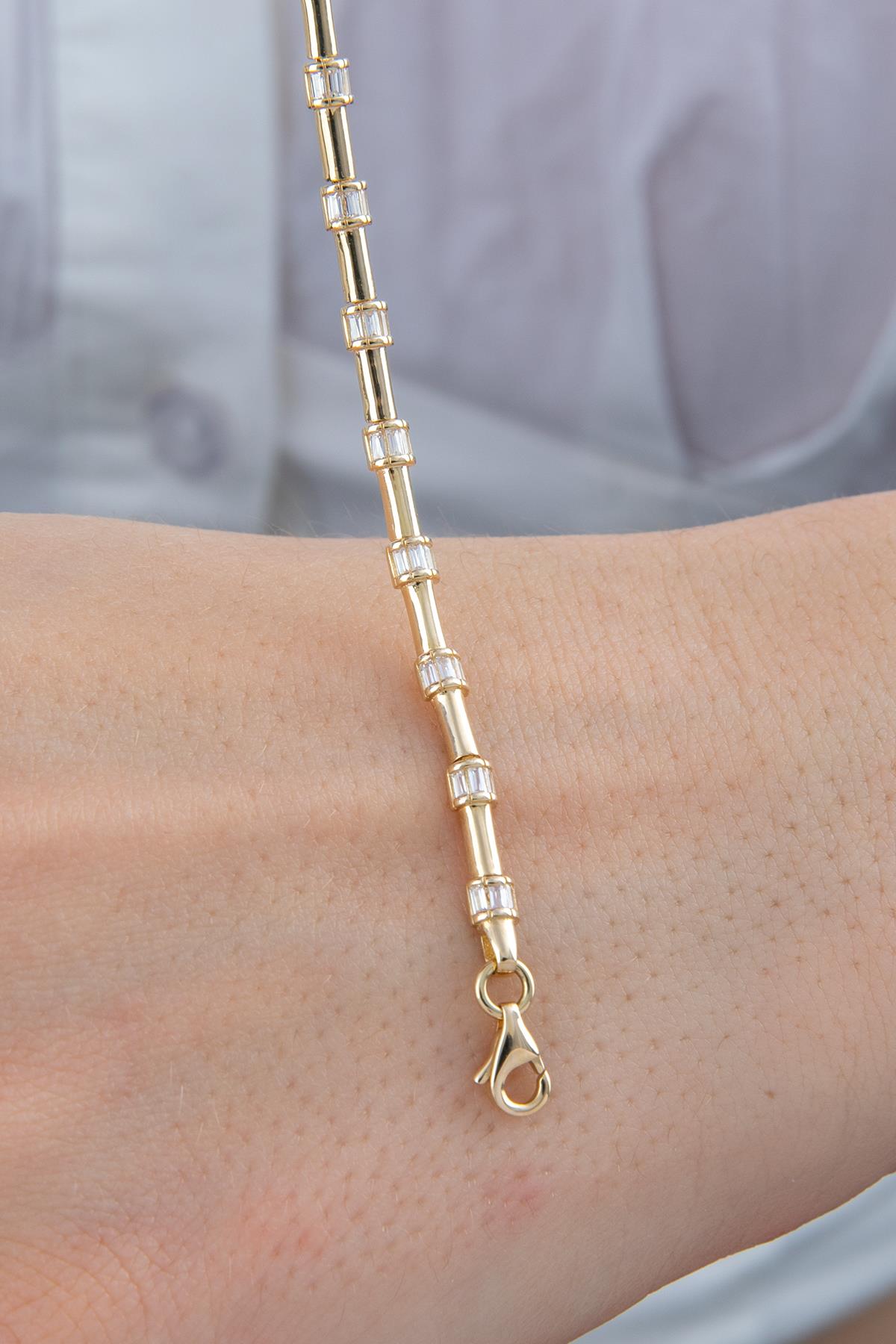14K Gold Thin Sectional Half Round Barrel Stone Bracelet