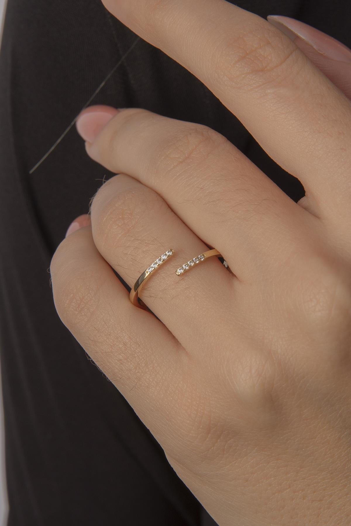 14K Gold Tina Ray Ring