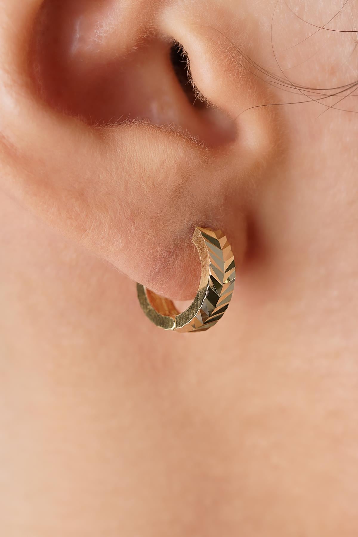 14K Gold Tiny Wheat Ear Stud Earrings
