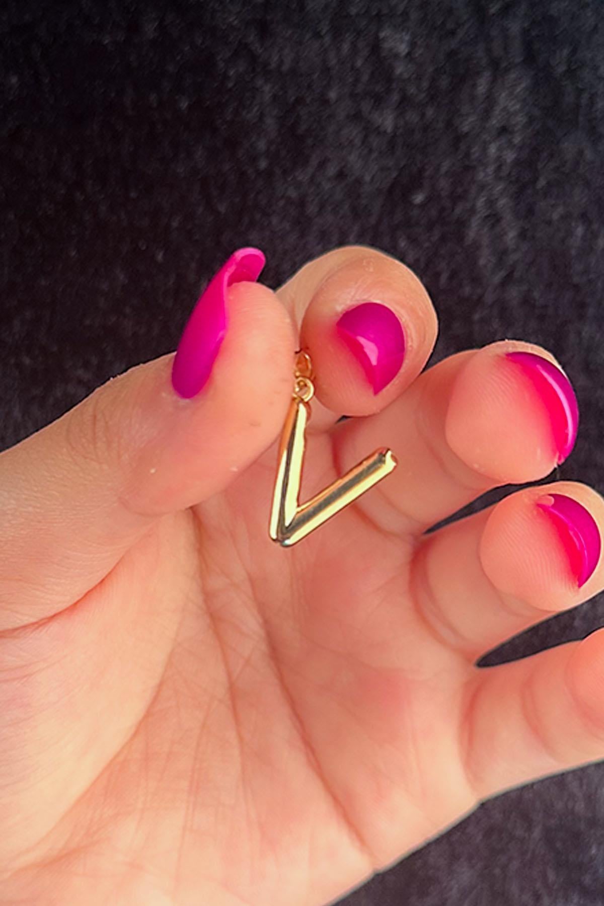 14K Gold V Letter Charm