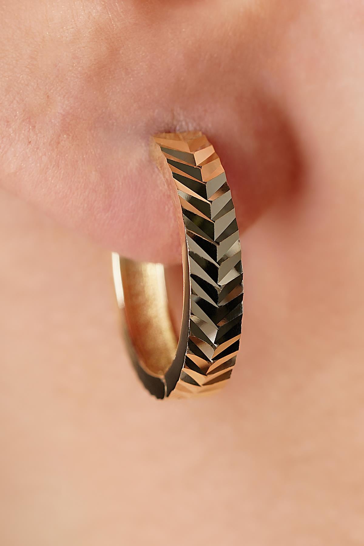 14K Gold Wheat Ear Crawler Earrings