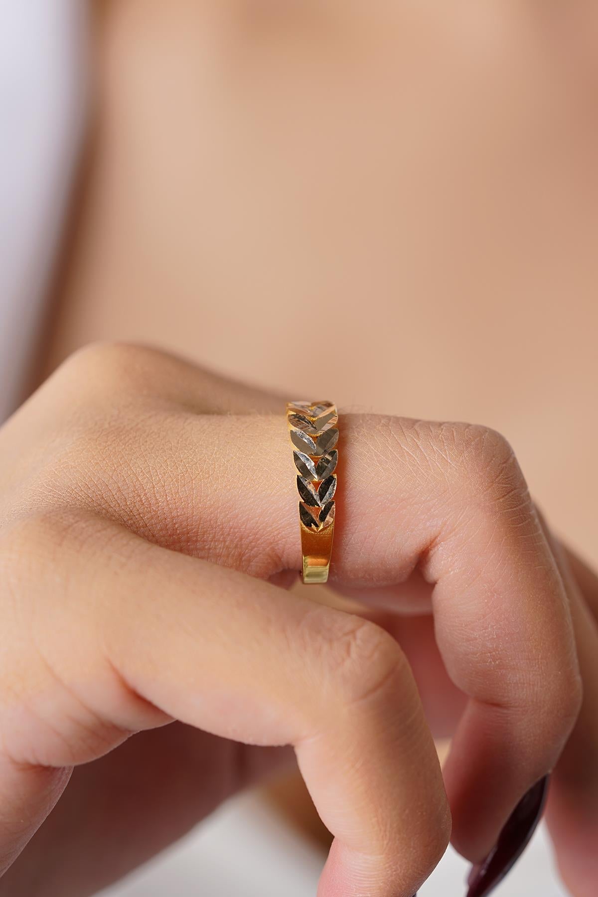 14K Gold Wheat Ring - 22K Appearance