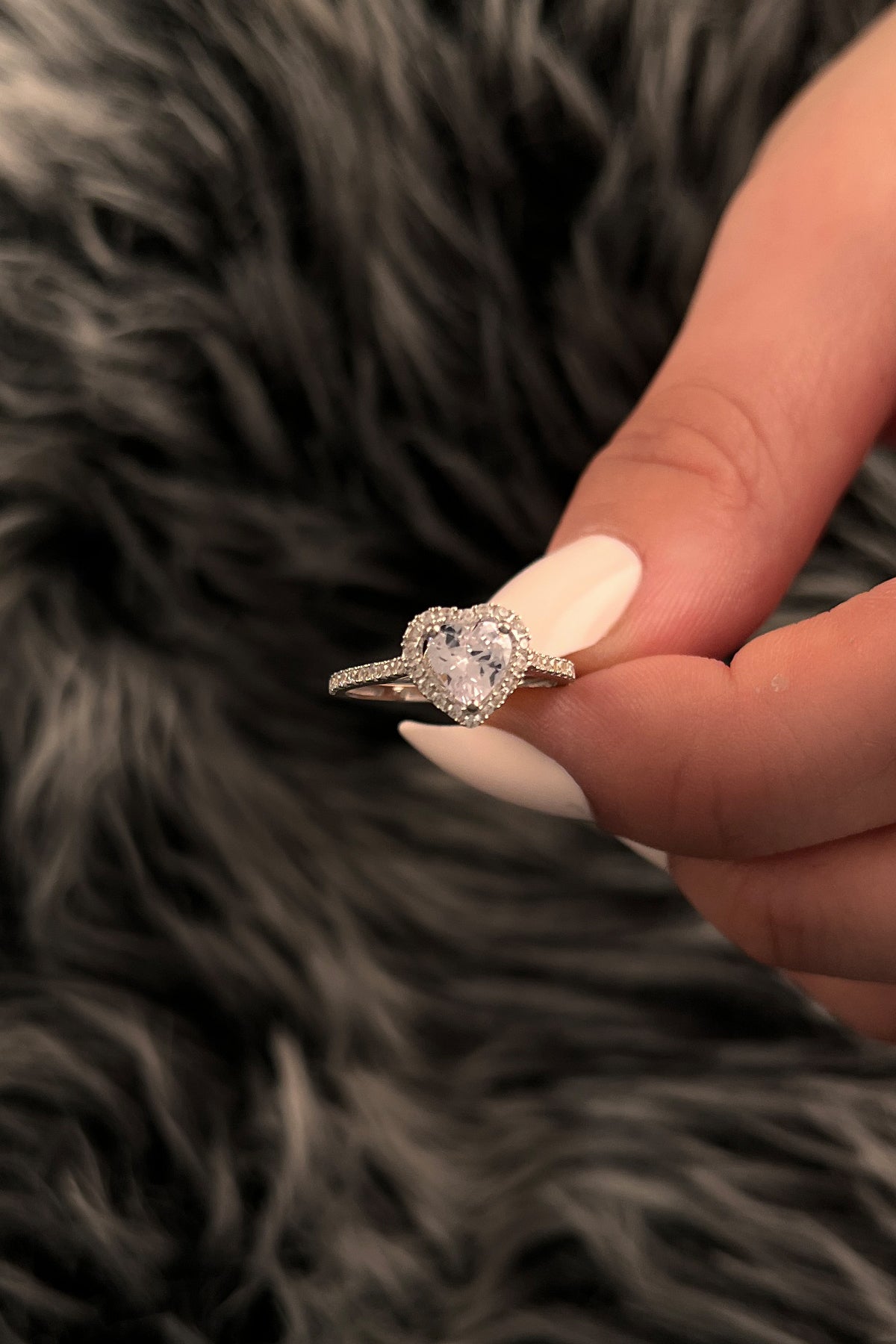 14K Gold White Heart Shaped Stone Ring