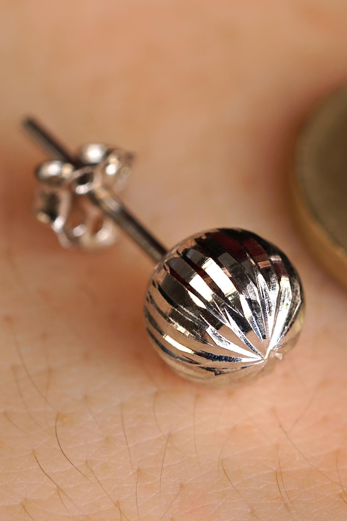 14K Gold White Sparkling Ball Men’s Earring