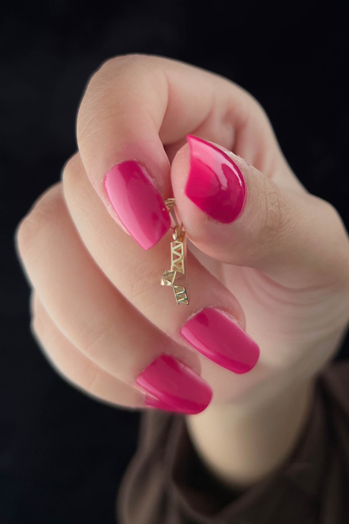 14K Gold Y Letter Mini Shine Pendant