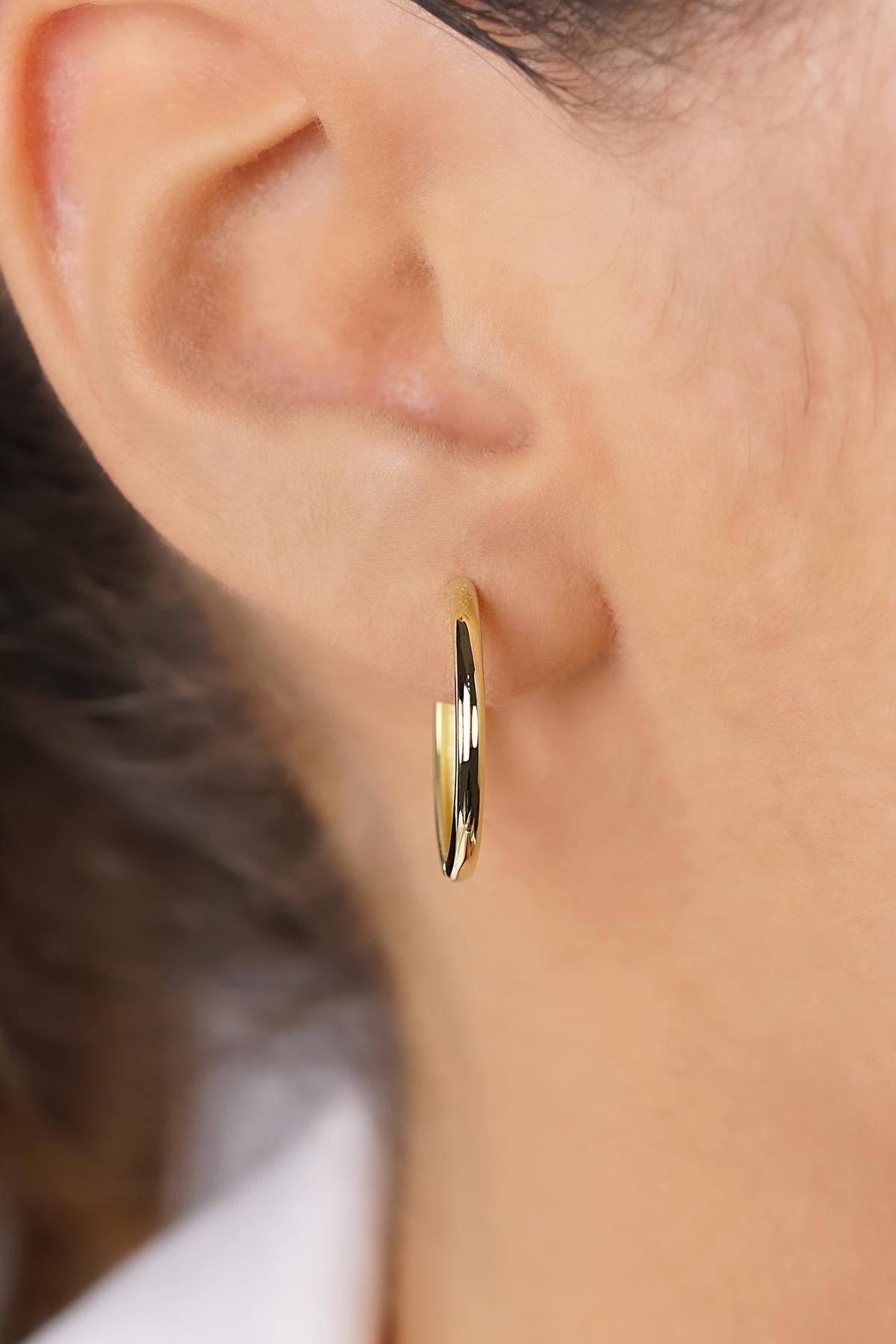 14K Solid Gold Classic Round Hoops