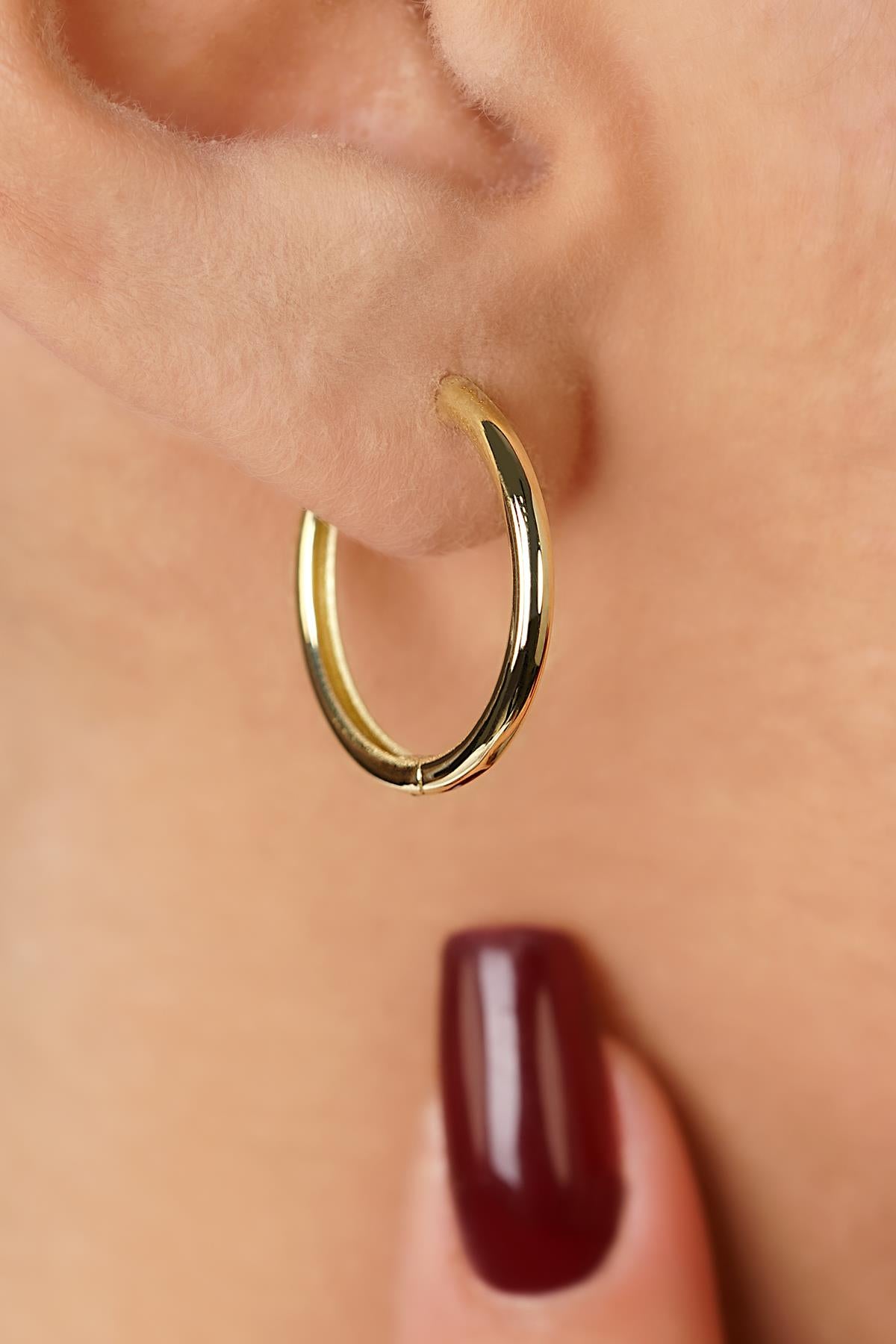 14K Solid Gold Classic Round Hoops