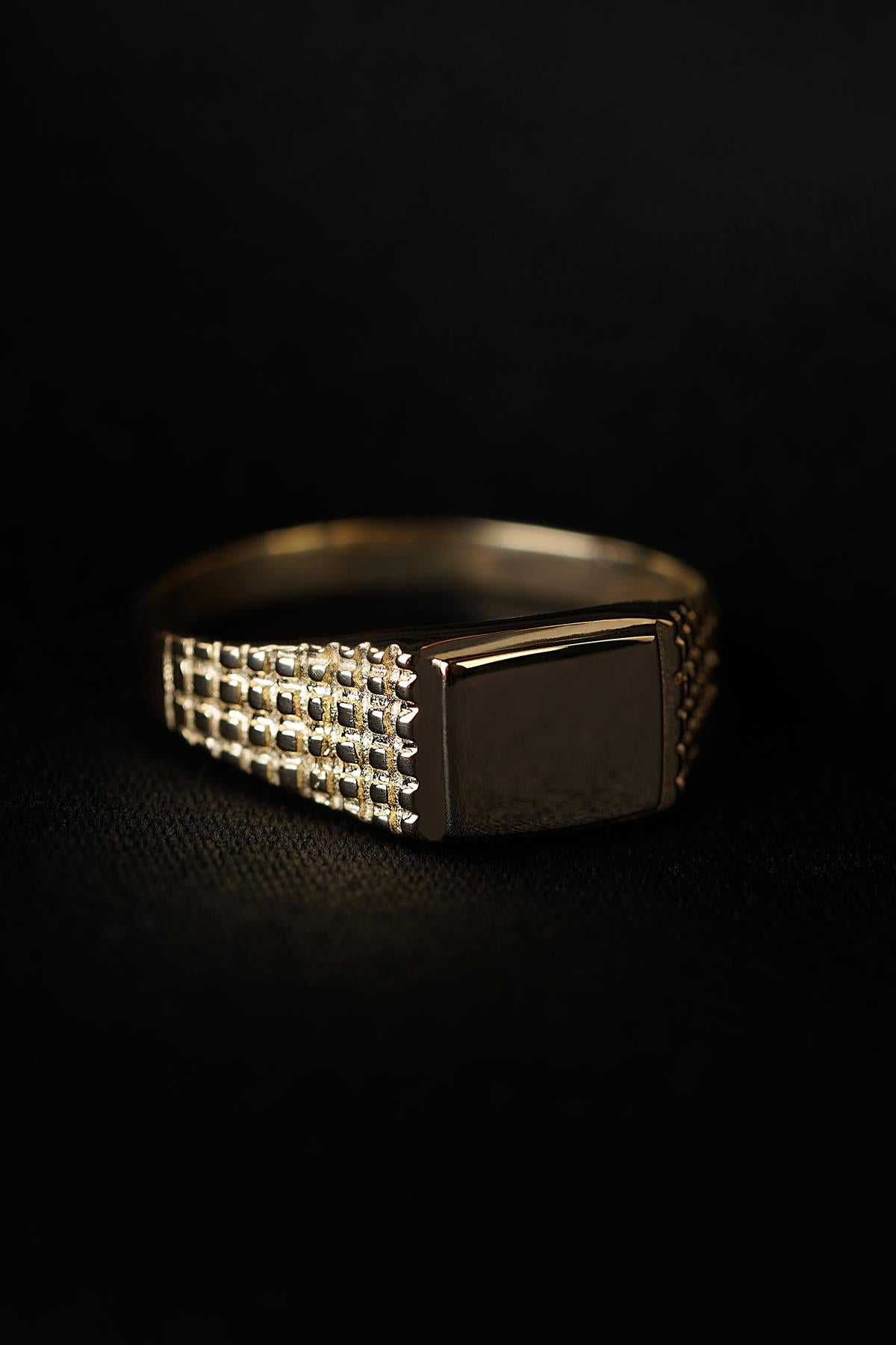 Men's 14K Gold Textured Cube Signet Ring