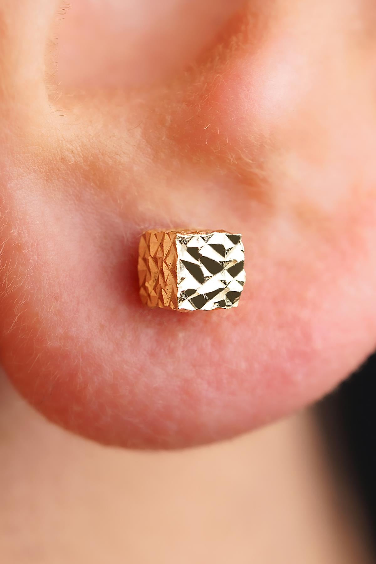 Men's 14K Gold Textured Square Studs